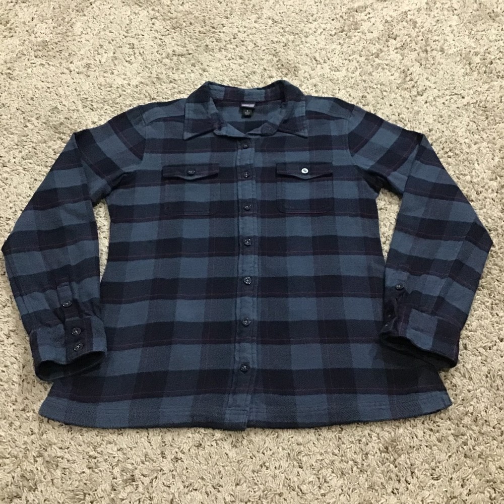 Patagonia Women's Flannel Shirt Size 6 Long Sleeve Blue Buffalo Print Button Up